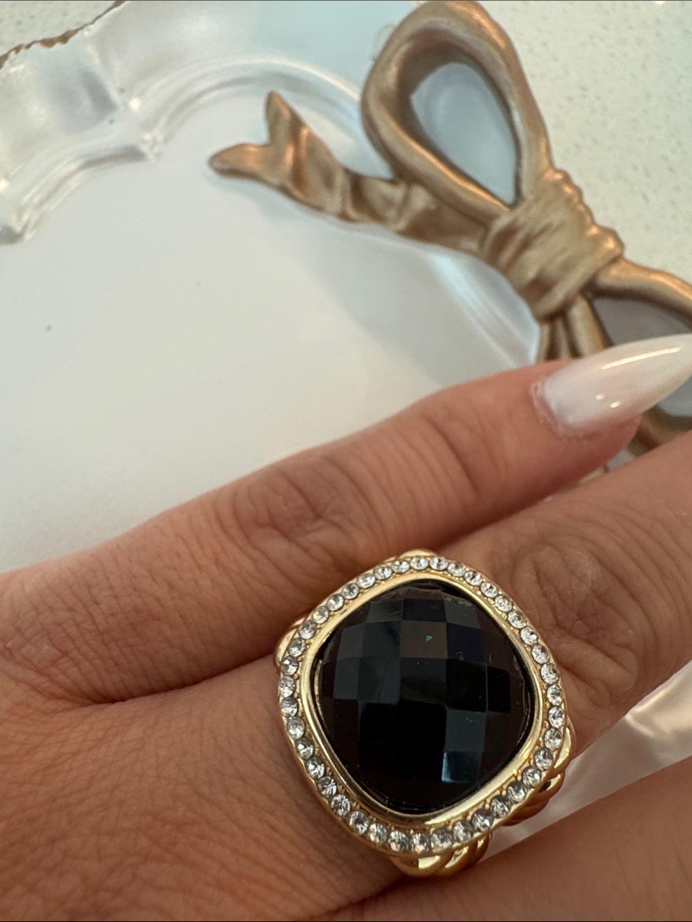 5/22 Gold-Tone Cocktail Ring with Black Faceted Stone size 7-7.5
